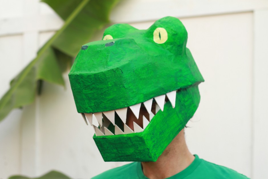 Papier Mache Dinosaur Mask DIY Papier Mache Dinosaur Mask DIY